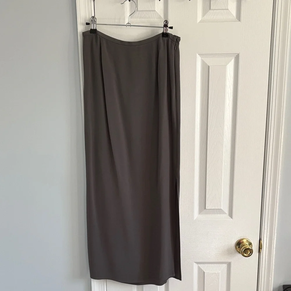 Eileen Fisher Slate Gray 100% Silk Midi Skirt Size Small - Picture 1 of 7